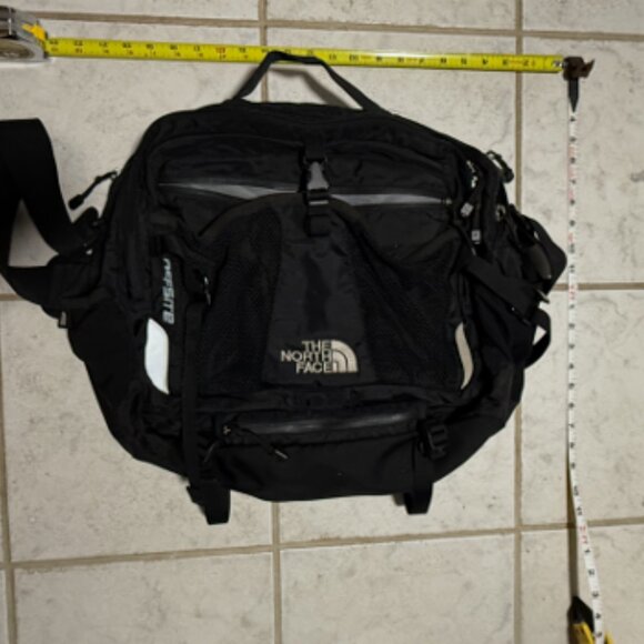 North Face Offsite Messenger Bag - Black - Picture 1 of 1